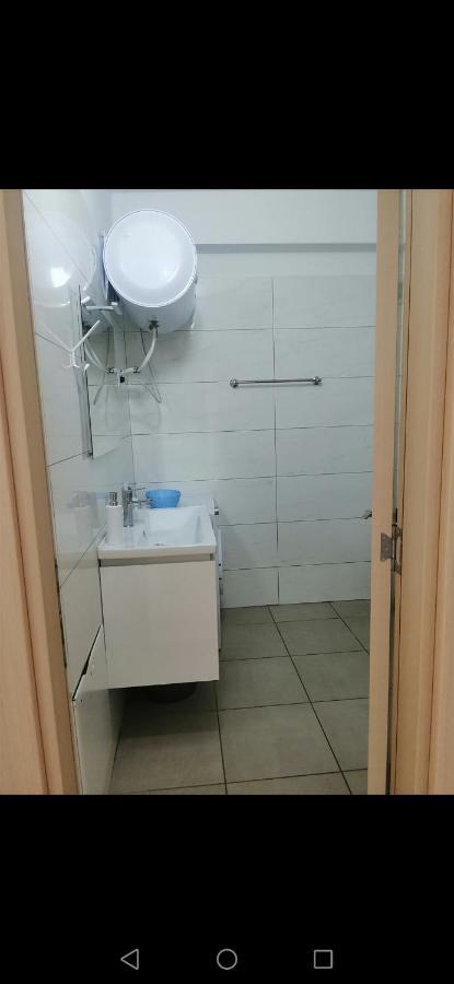 Summerhousevelipoje-te Kompleksi Fishta-q1,36 Appartamento *